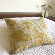 Load image into Gallery viewer, Lavender and Chamomile Scented Sleep Pillow ‘Fennel’
